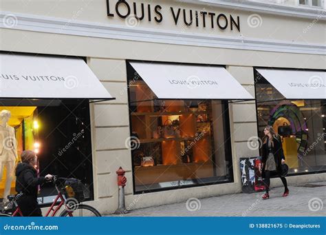 louis vuitton butik danmark|louis vuitton denmark website.